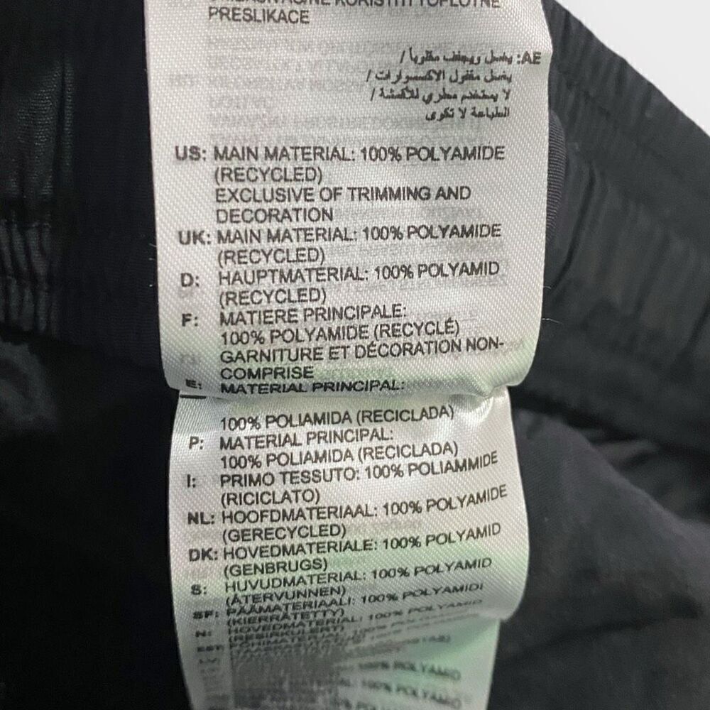 Adidas Italy National Team 125th Anniversary Jogger Pants HY5436 Mens size Small - Picture 8 of 10